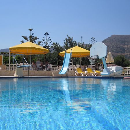 הרסוניסוס Amazones Villas Apartments מראה חיצוני תמונה